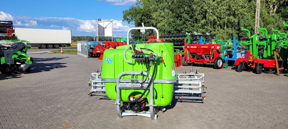 Producent Tolmet Opryskiwacz 612 Klara 600L 12m 400L 800L 1000L 1200L