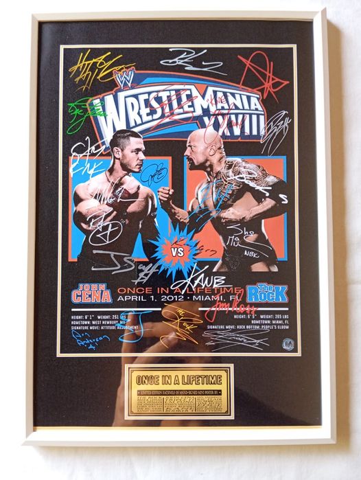Moldura WWE WrestleMania XXVIII com Autógrafos (A4)