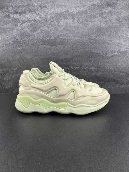 Кросівки шкіряні ECCO (35)