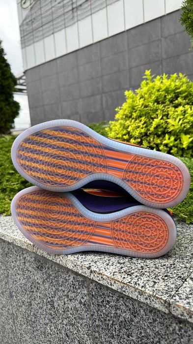 #0566 Nike Book 2 [US 12 | 30 cm] - NEW