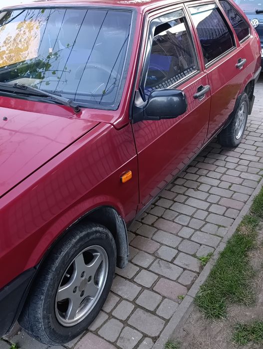 Продам ваз 2109.