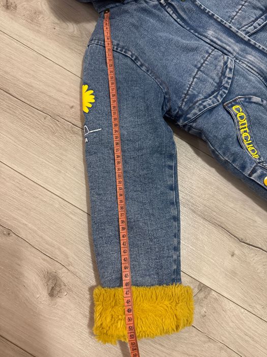 Зимова куртка на дівчинку зріст 134-140 см.