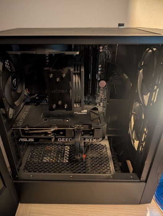 Sprzedam PC Ryzen 7 5700 RTX 4060