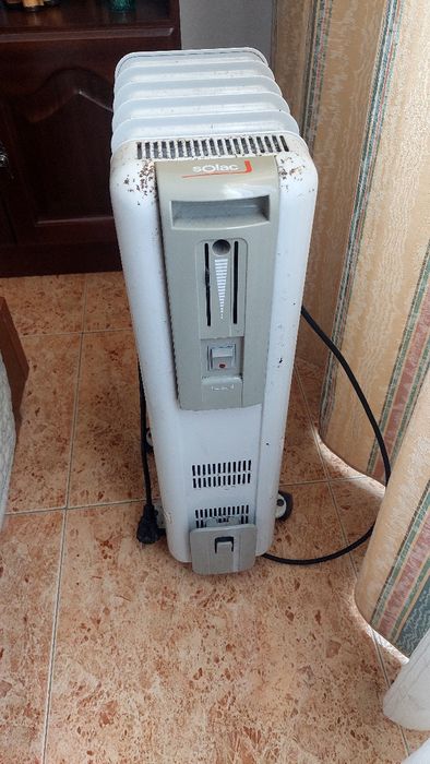 Aquecedor a Óleo Solac modelo 381