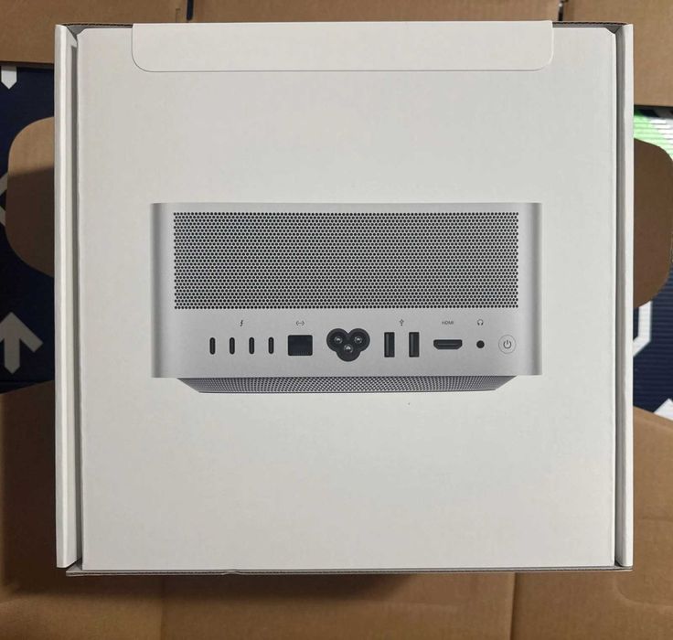 Apple Mac Studio M5 Max 36GB RAM 512GB SSD