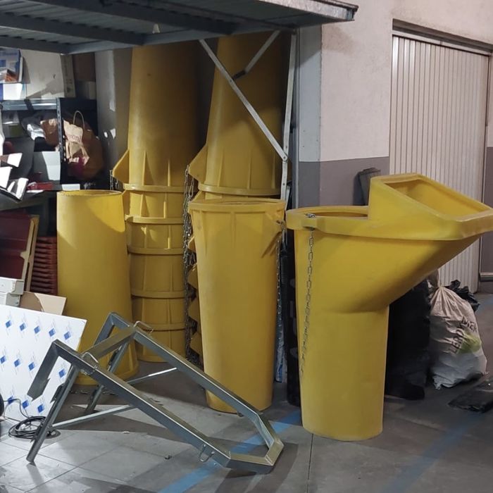 Conjunto 14 condutas entulho, 1 boca, 1 suporte