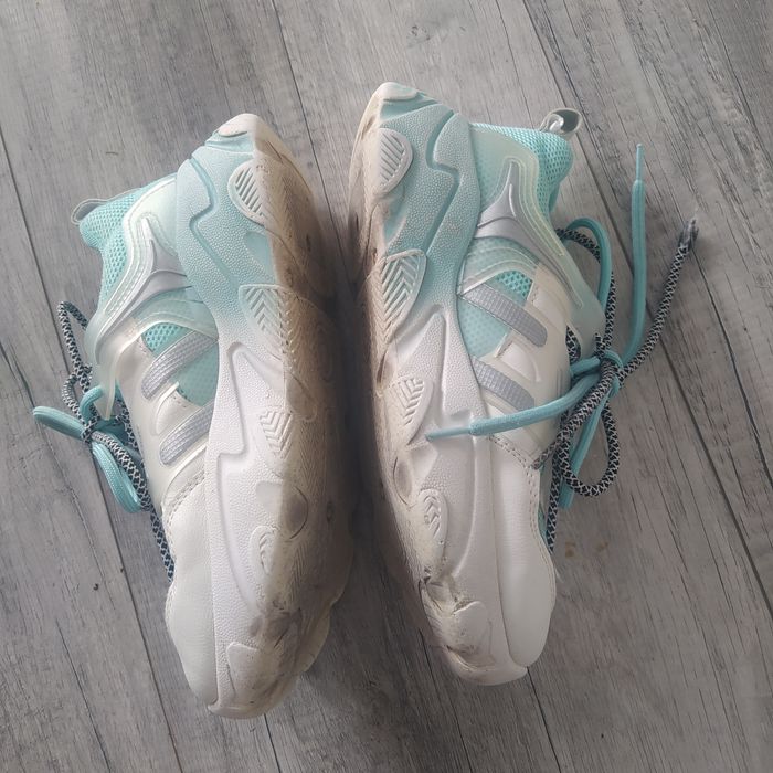 Buty Sinsay 36/rozm standard/stan bdb-/25zł