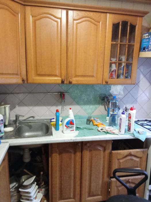 Кухня з фасадами