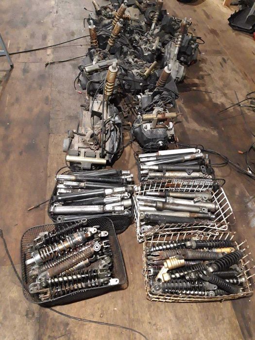 Продам пластик на японские скутера Suzuki lets honda dio yamaha  jog