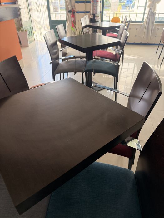 Conjunto de mesas e cadeiras Cafe/ Restauração