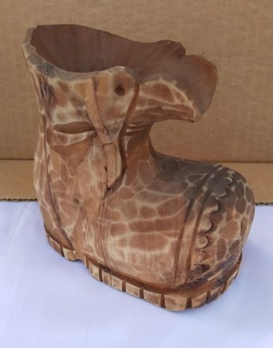 Сувенир из дерева "Башмачок"