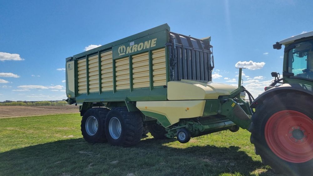 KRONE RX 360  GD przyczepa samozbierajaca i objętościowa