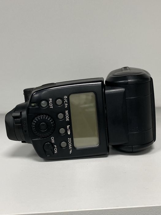 Фотоспалах Canon Speedlite 580EX II