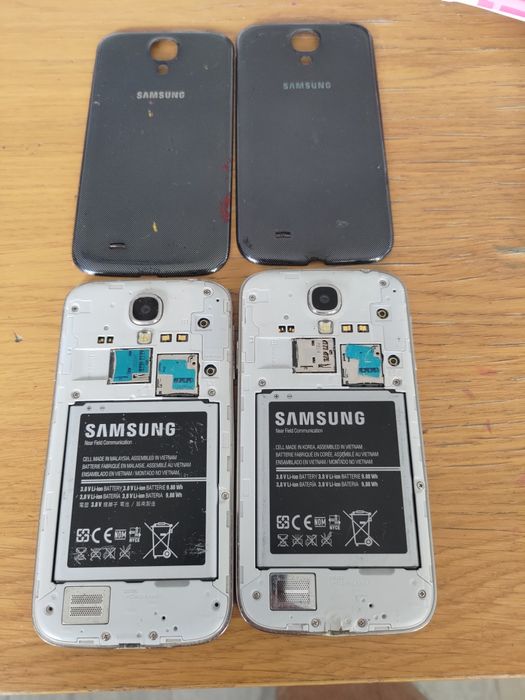 2x Samsung Galaxy S4 gi9505 uszkodzone