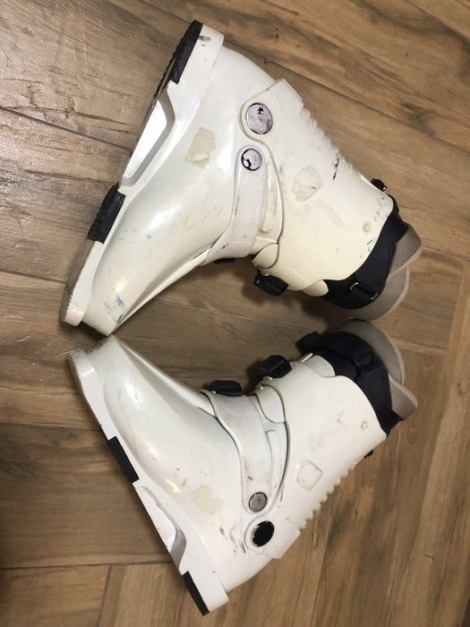 Лижні чоботи черевики, лыжные ботинки LOWA 42 розмір