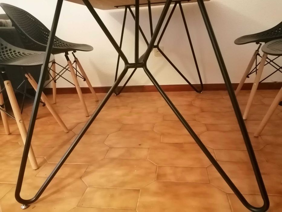 Mesa sala de jantar Sklum +4 cadeir