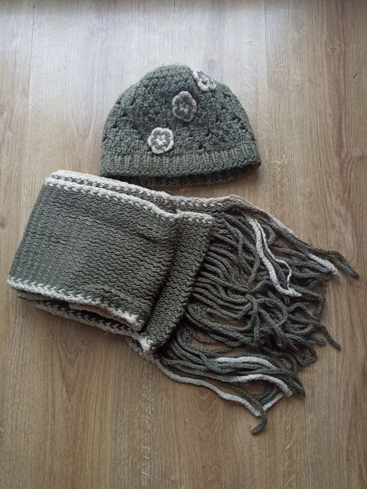 Czapka+ szalik ciemna zieleń