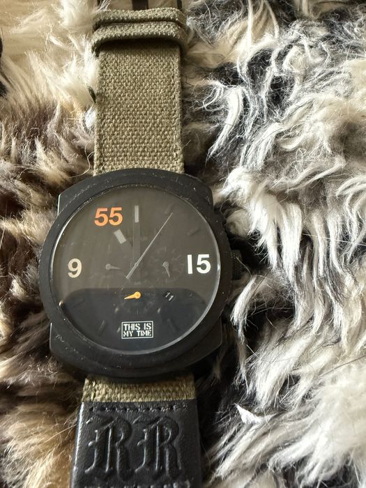 Relógio Diesel comemorativo dos 55 anos