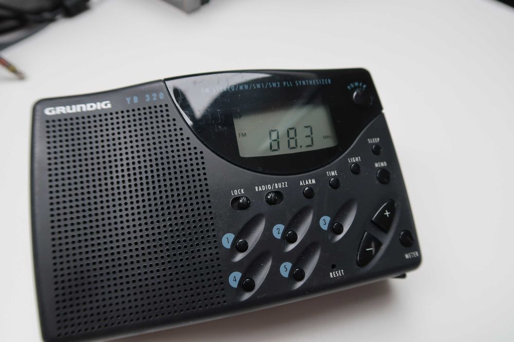 Radio globalne Grundig Yacht Boy 320