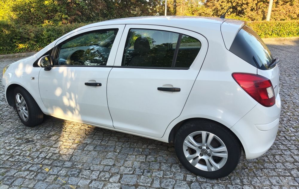 Opel Corsa  CDTI 1.3 foto 5