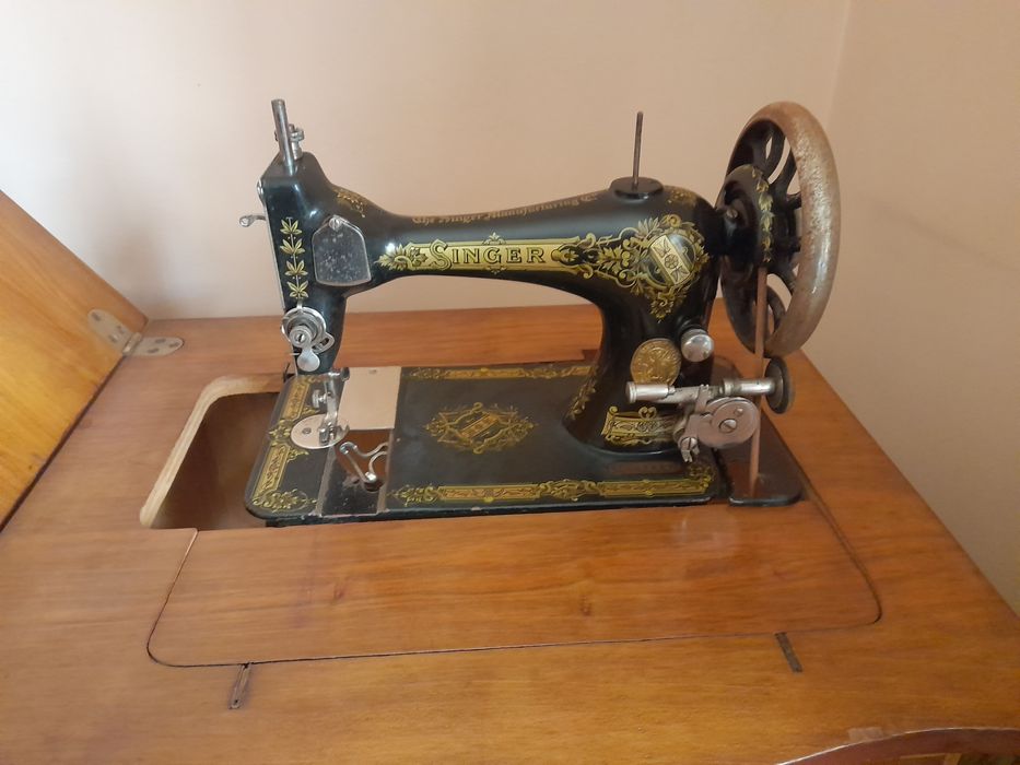 Maquina de costura SINGER