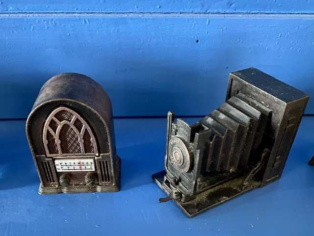 Afias metálicos de coleção