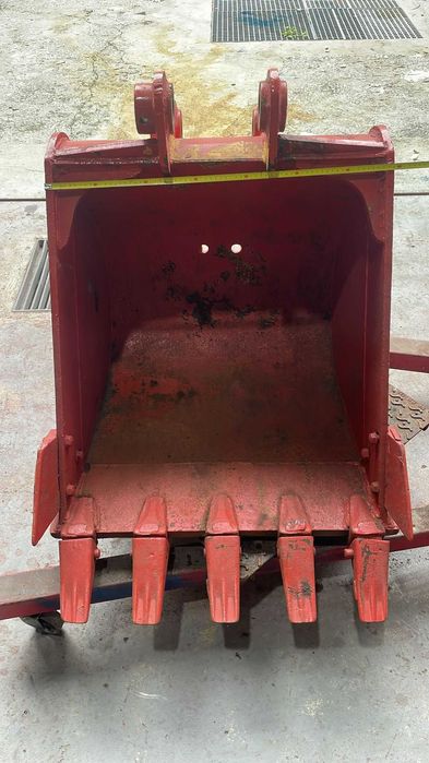 Baldes de Escavação para Giratória