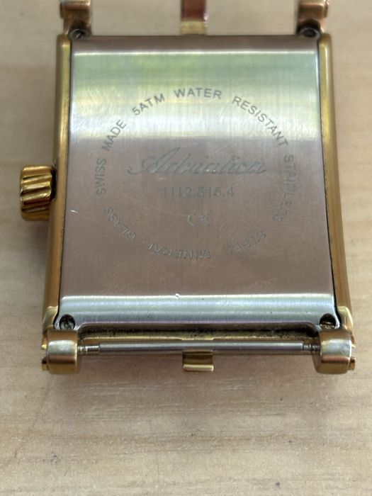 годинник Adriatica продам