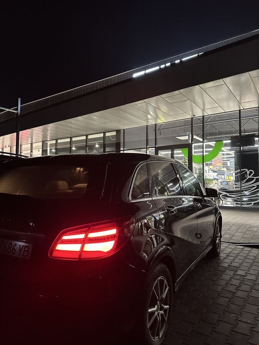 Mersedes Benz B-Class 250e Electric Drive |2016| Tesla Drive