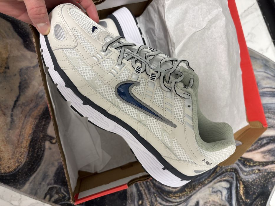 Новенькі Nike P-6000
