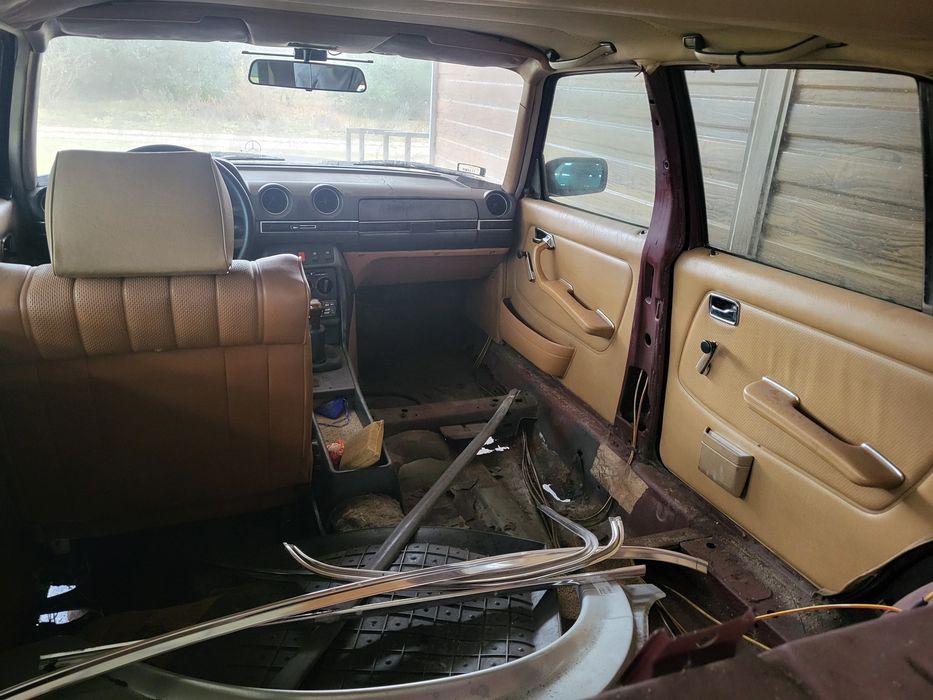 W123 2.4D manual zamiana