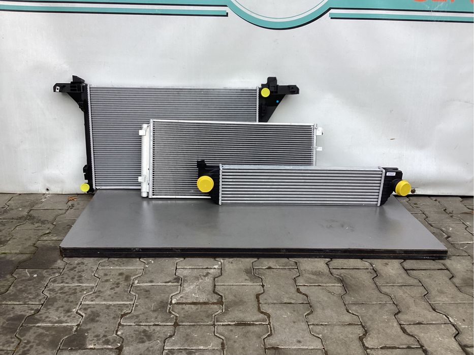 Renault Master 3 / 4 Opel Movano Радиатор Охолодження Интеркулера