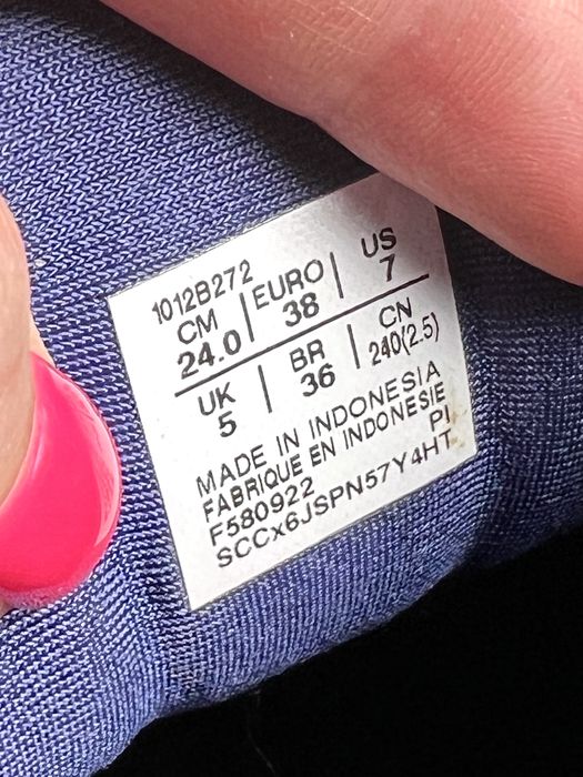 Кросівки жіночі ASICS Gel-Kayano 29 38(24)