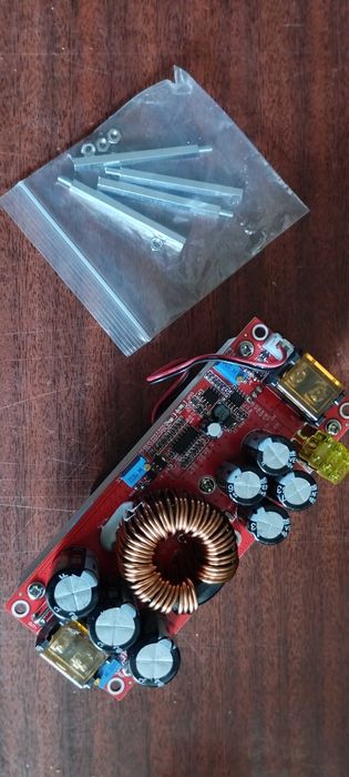 Модуль 1200W 1800W 20A40A підвищуючий перетворювач з обмеженням струму