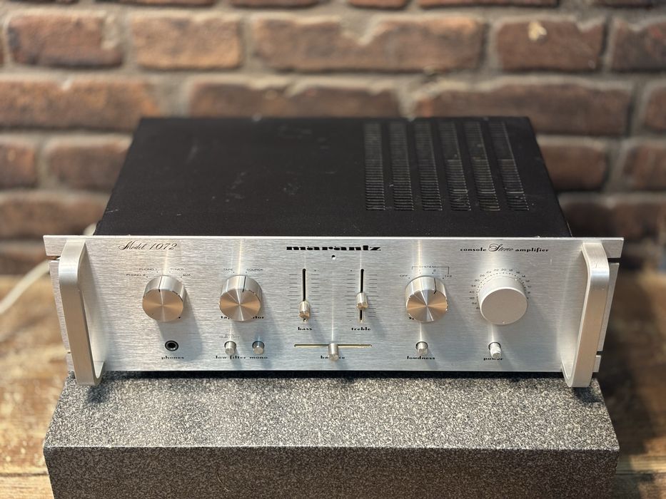 Wzmacniacz Marantz Model 1072