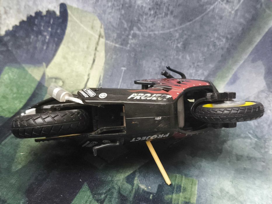 Игрушка мотоцикл Project C-Power Winner 1/18