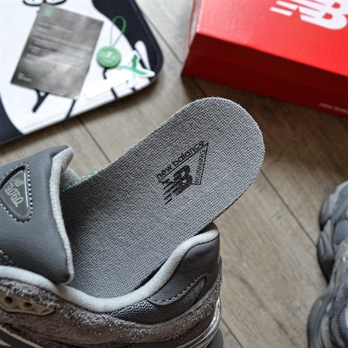 Мужские кроссовки New Balance 9060 'Dark Grey' Размеры 40-44