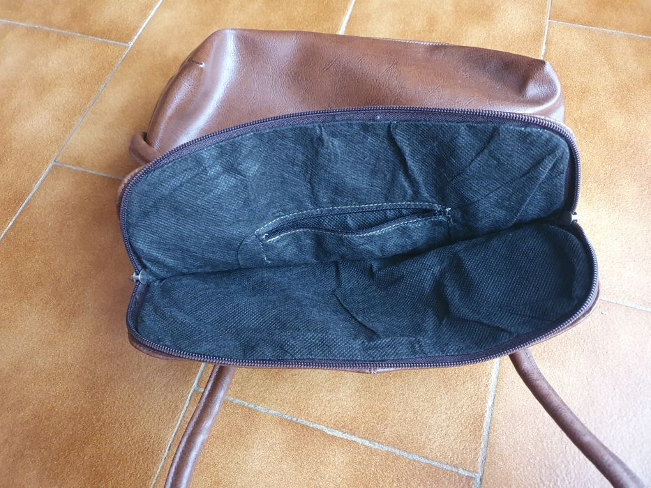 Mala castanha estreita