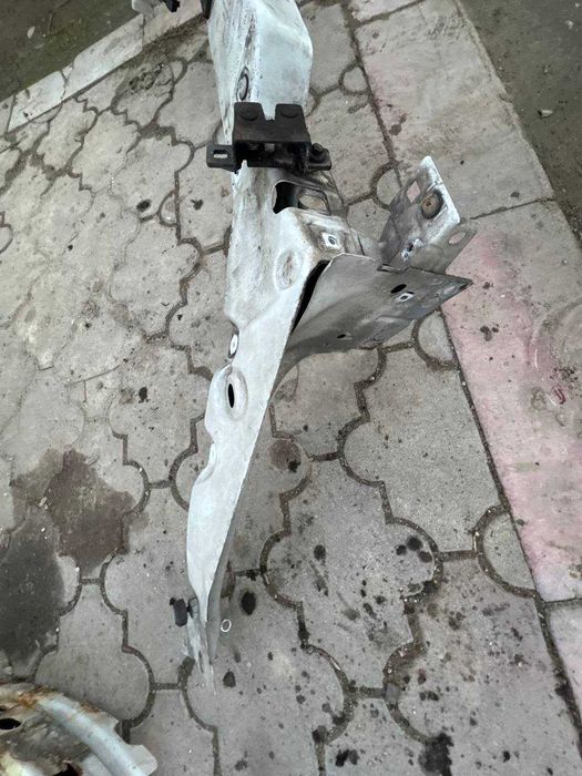 Передня панель, Телевізор до Jaguar XF X250 2008-2015