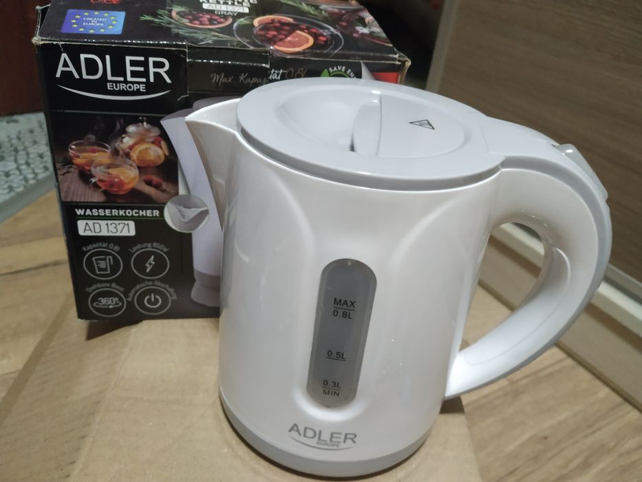 Czajnik elektryczny turystyczny