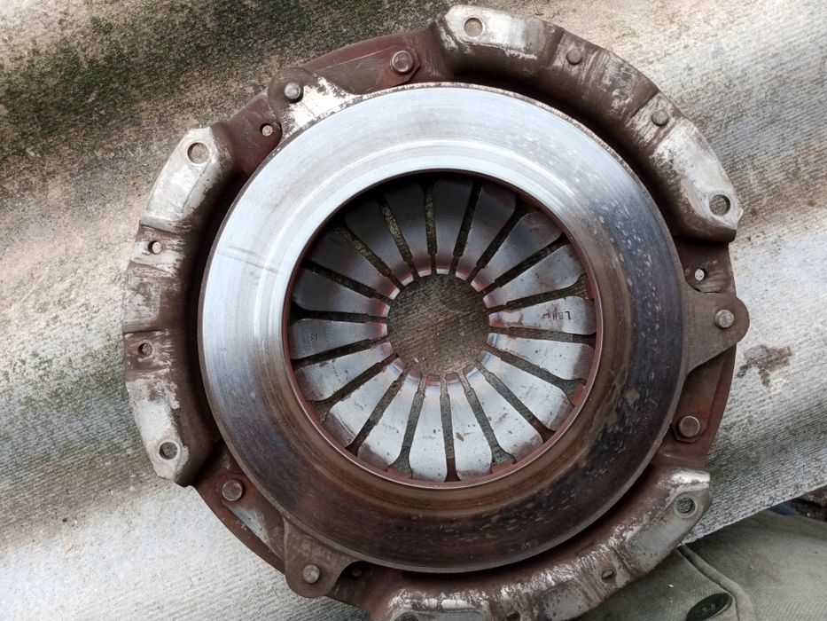 Корзина зчеплення Ланос 1.5 оригинал б.у