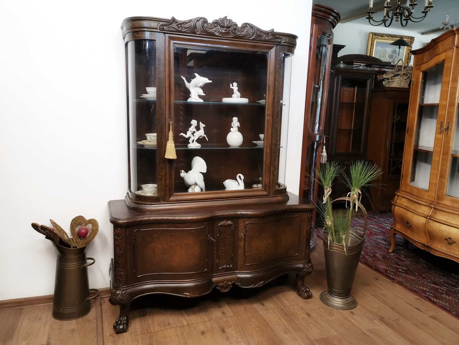 Witryna serwantka na łapach antyk 749/2025