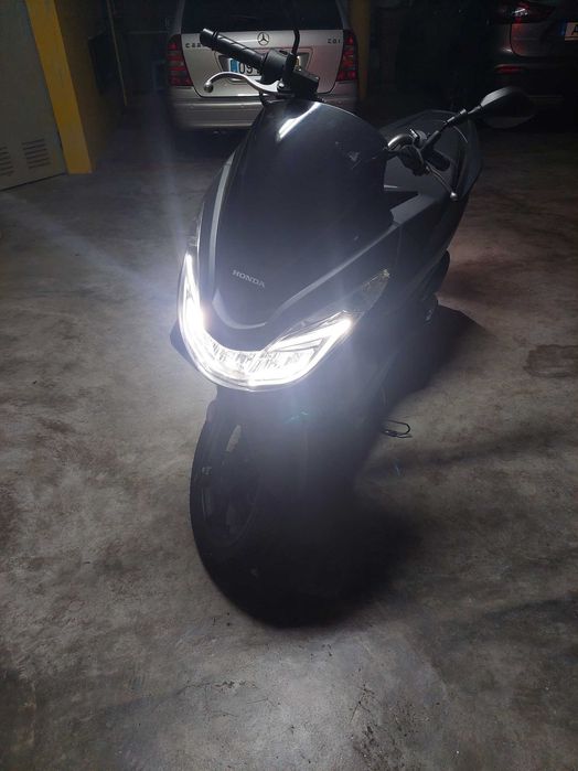 Honda PCX 125 Ano 2017 com 3603 KMs