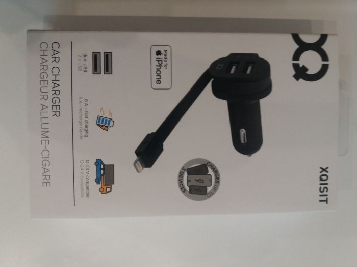 Ładowarka samochodowa uniwersalna Xqisit 6A Dual USB + iPhone