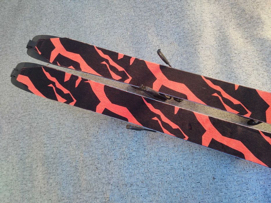 Topowe skitoury K2 MINDBENDER 149 cm + wiązania TYROLIA i foki