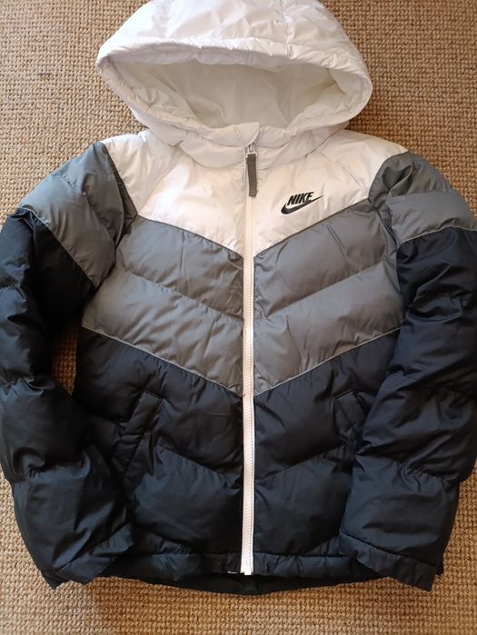 Куртка Nike весна зріст 137-147