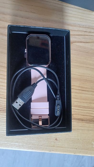 Smartwatch maxcom FW36 aurum se różowy