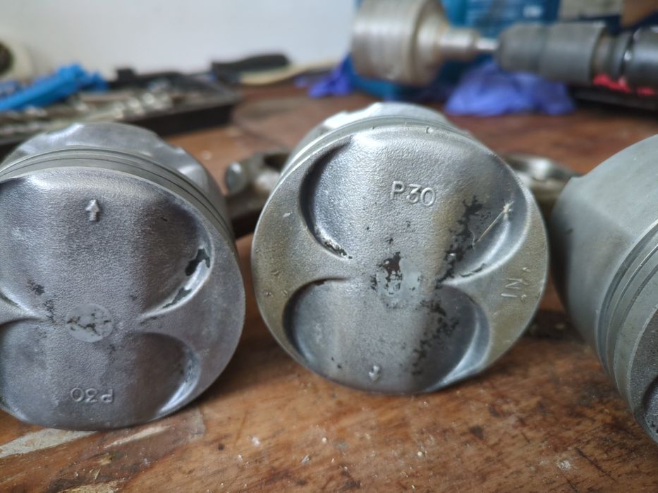 Pistões com bielas originais Honda B16 P30