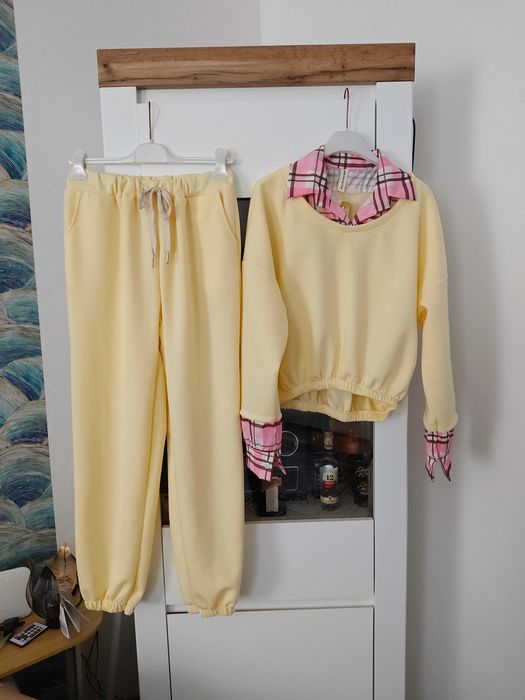 Dres bananowy , pudrowa koszula , masełko.