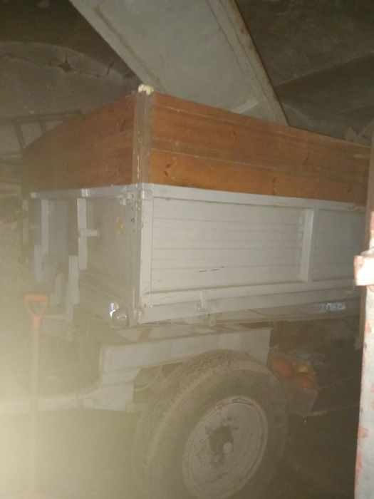 Przyczepa CBV Blumhartd